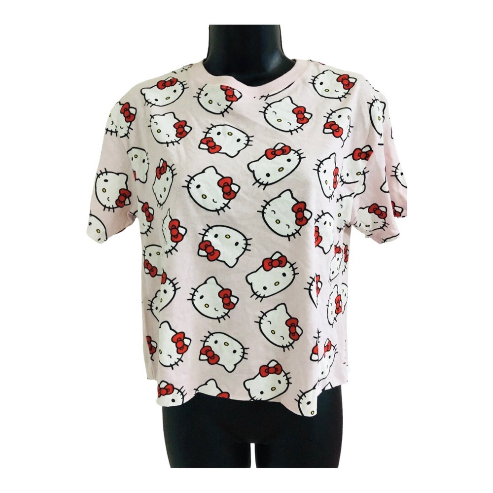 Hello Kitty Light pink short sleeve cropped graphic print t-shirt size small new